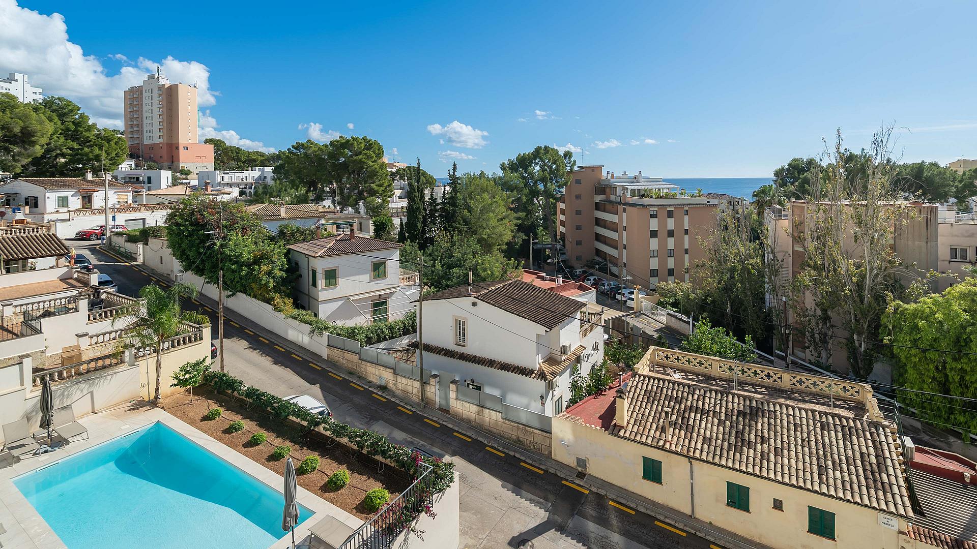Community swimming pool