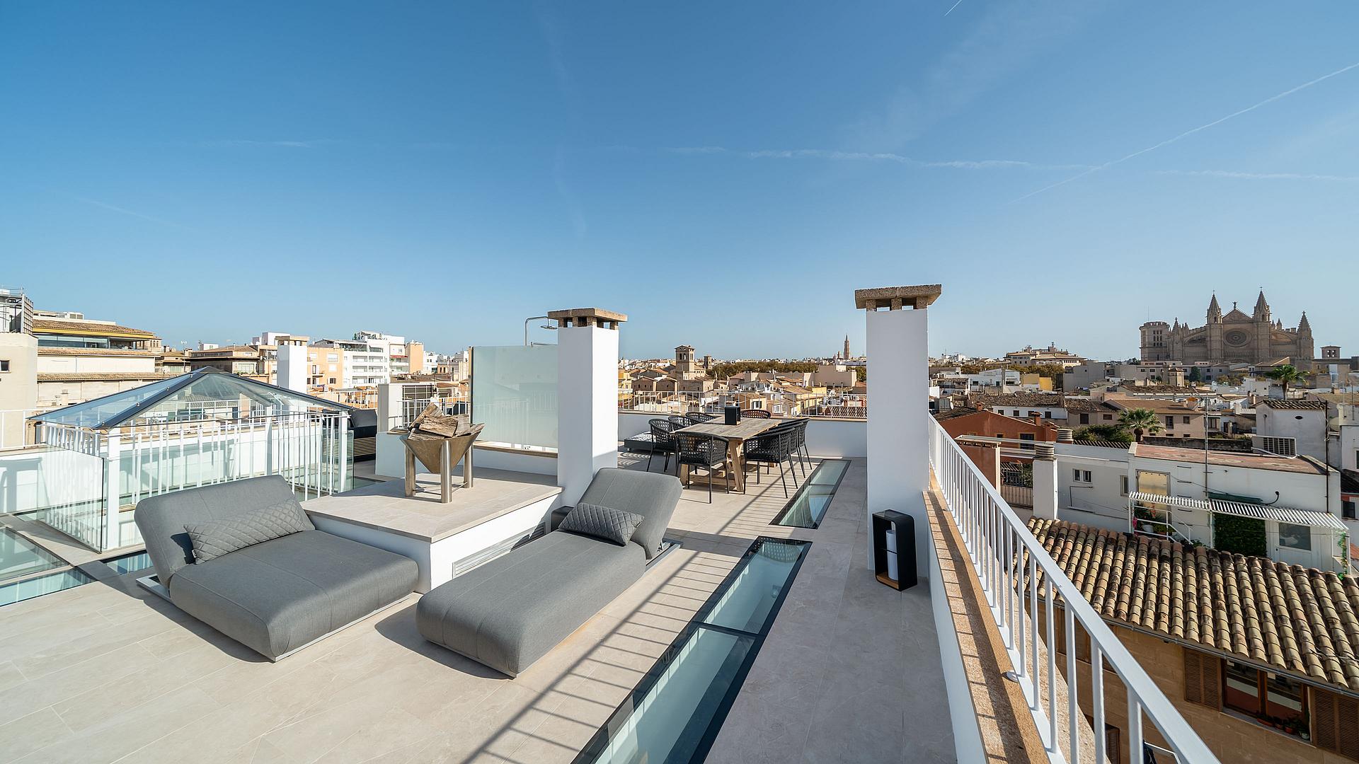 Exclusive terrace with seating area