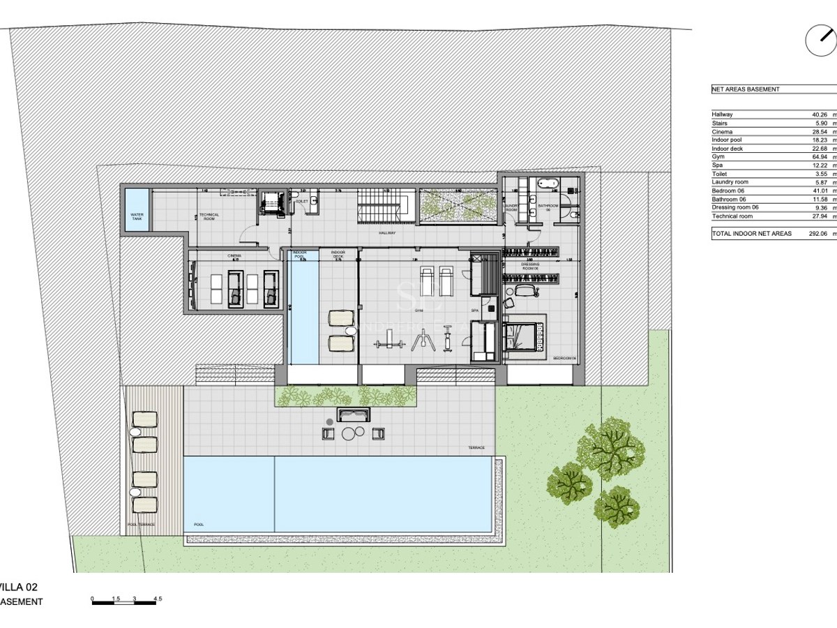 Arkitektonisk planritning över källarplan i en lyxvilla med biograf, gym, spa och inomhuspool.