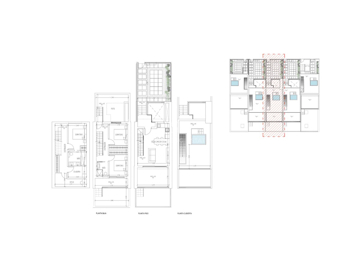 Plano arquitectónico de tres niveles que muestra dormitorios, zona de estar de planta abierta y solárium con piscina.
