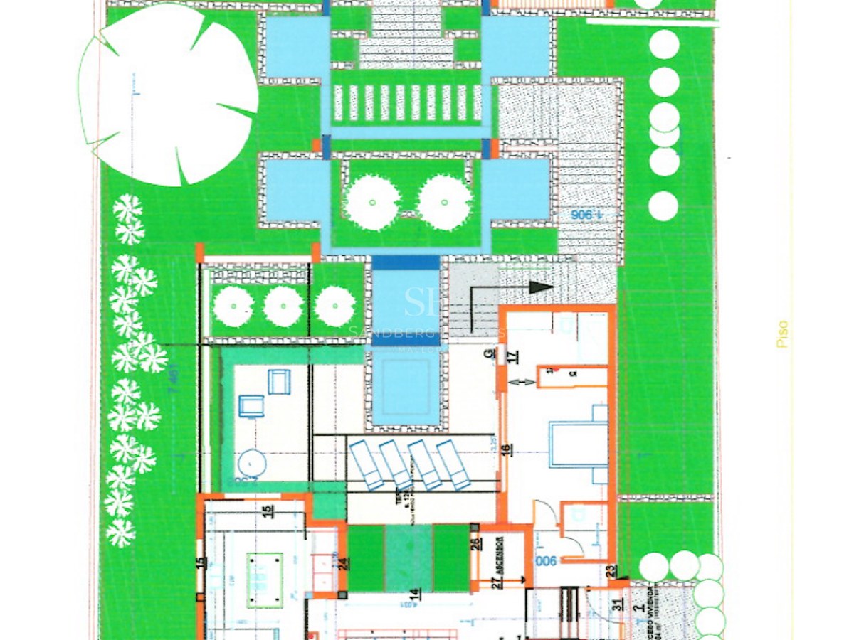 Plan architectural d'une villa de luxe comprenant piscine, jardin, garages et aménagement intérieur.
