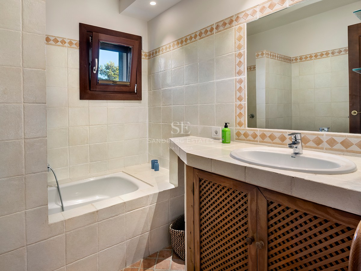 Property image 50