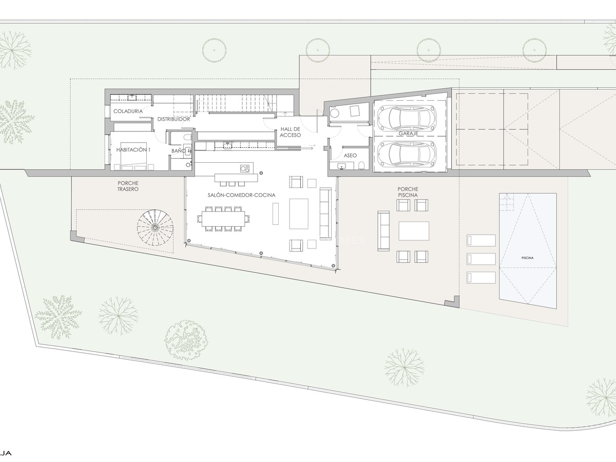 Arkitektonisk planritning över bottenvåningen med öppen planlösning, dubbelgarage och poolområde.