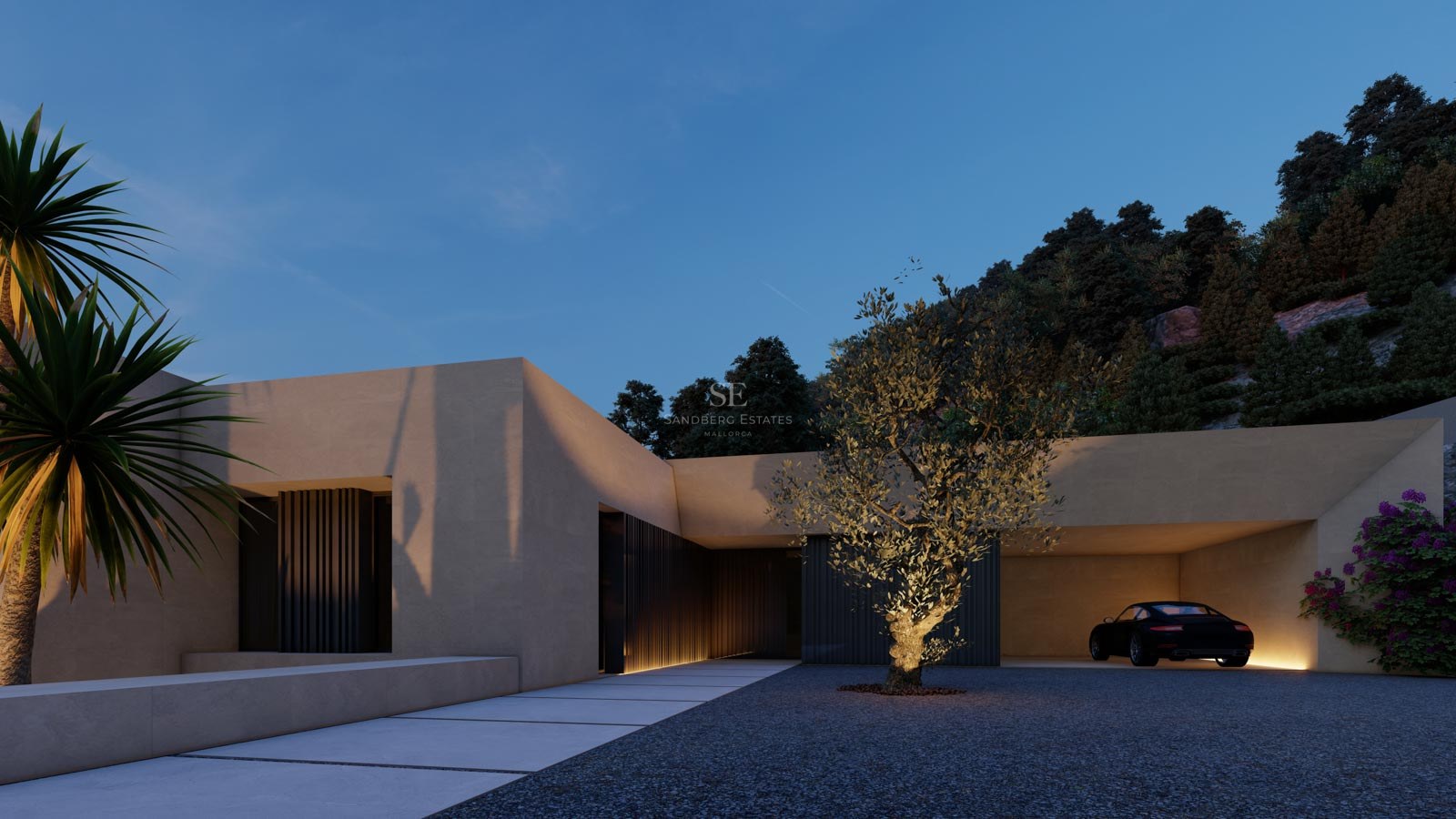 Exterior de villa minimalista al anochecer con fachada arena, olivo iluminado y coche en garaje abierto.