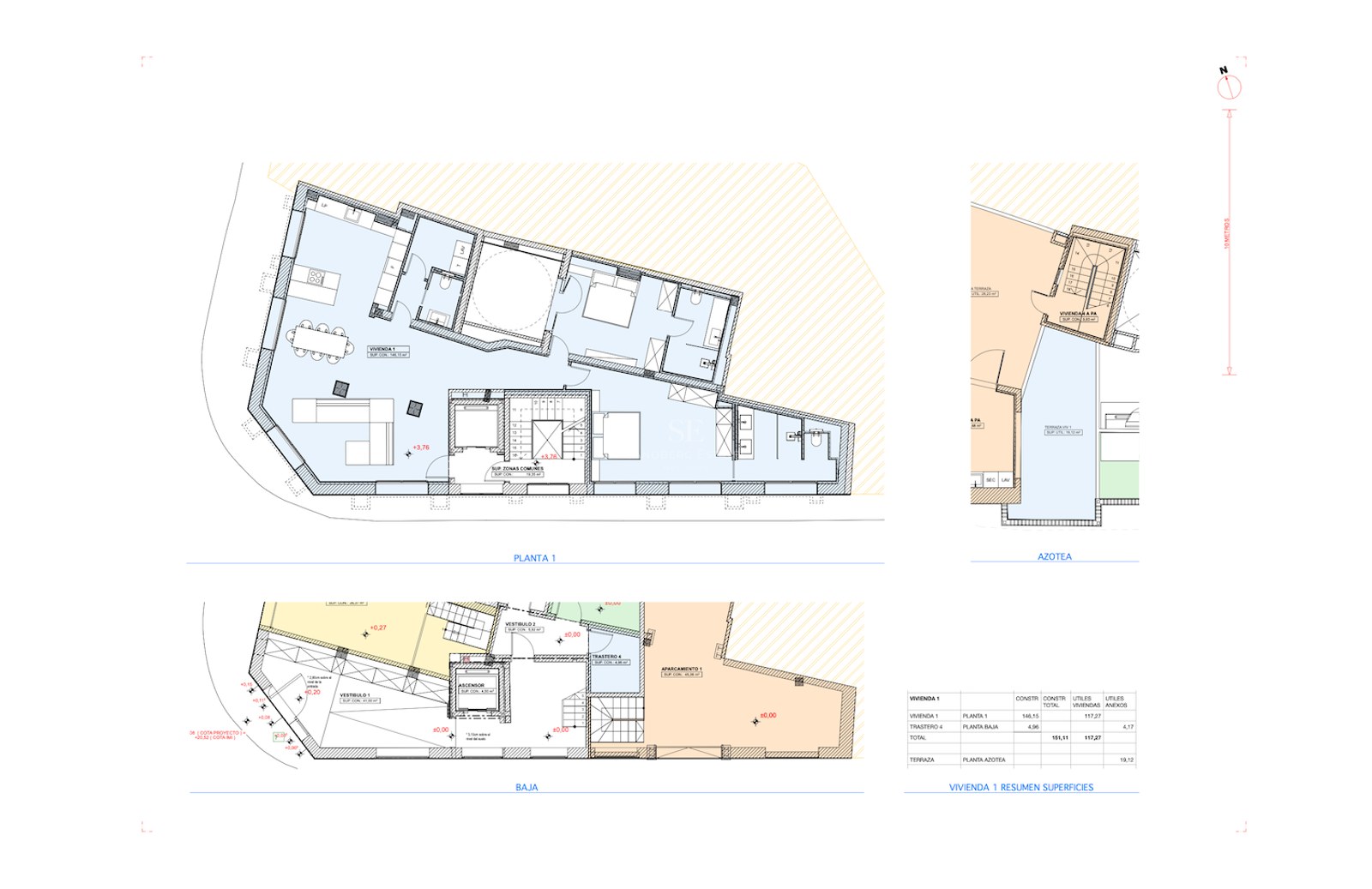 Plan architectural technique sur trois niveaux montrant le séjour, les chambres, les salles de bains et le toit-terrasse.
