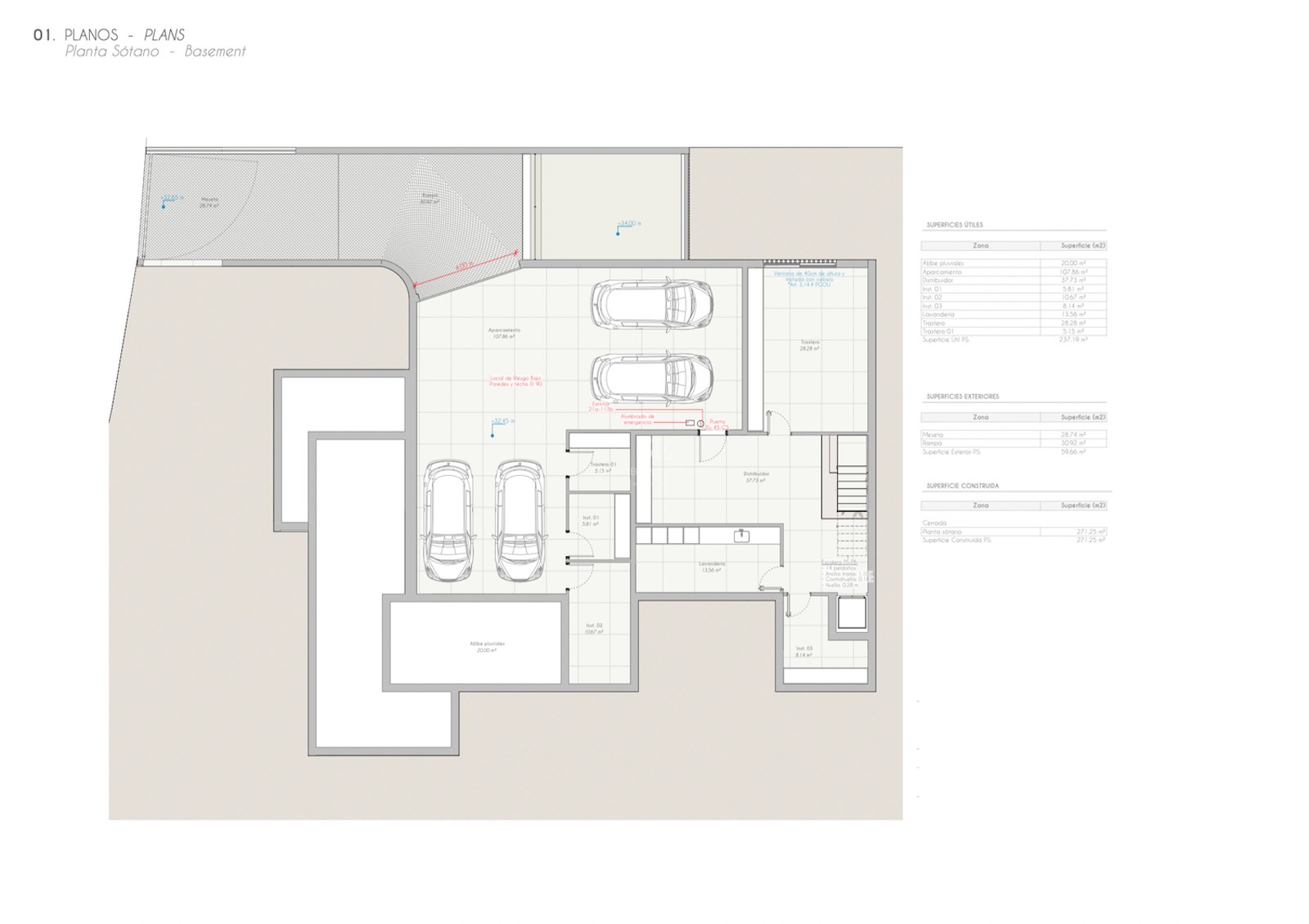 Plan d'architecte du sous-sol d'une villa comprenant un garage pour quatre voitures, des locaux techniques et un ascenseur.