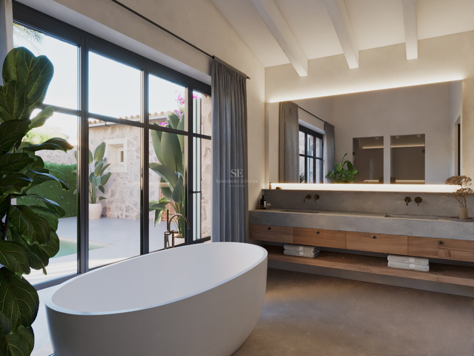 Ein minimalistisches Hauptbadezimmer mit freistehender Badewanne, Holz- und Betonwaschtisch und großen Fenstern zum Hof.