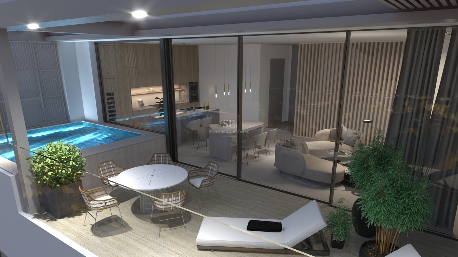 Terrasse moderne avec salle à manger, transat et piscine bleue éclairée à côté de grandes baies vitrées.