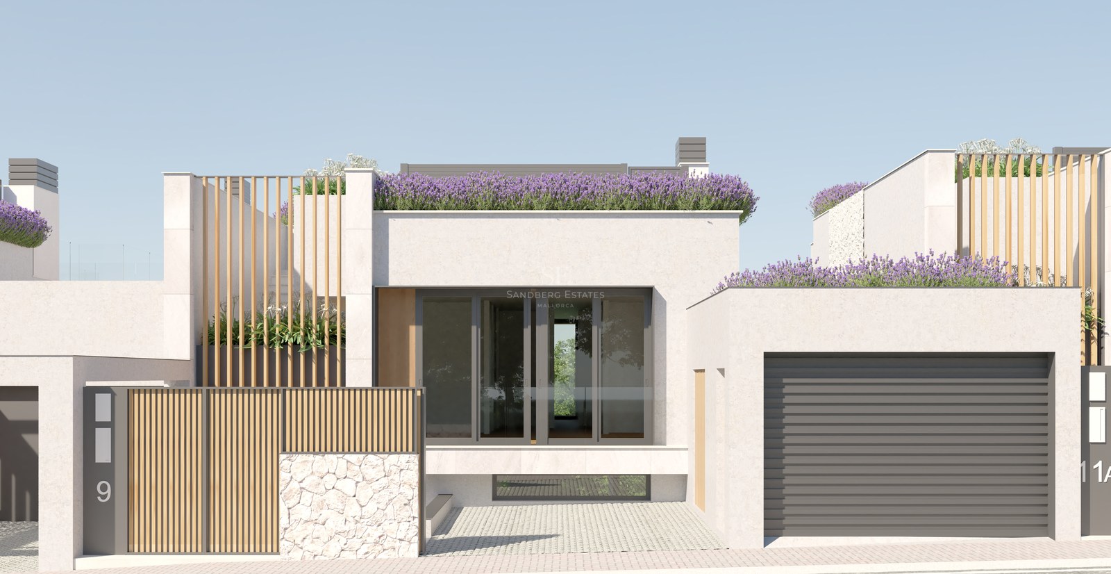 Façade de villa contemporaine blanche avec murs en pierre, accents en bois et jardinières de lavande.