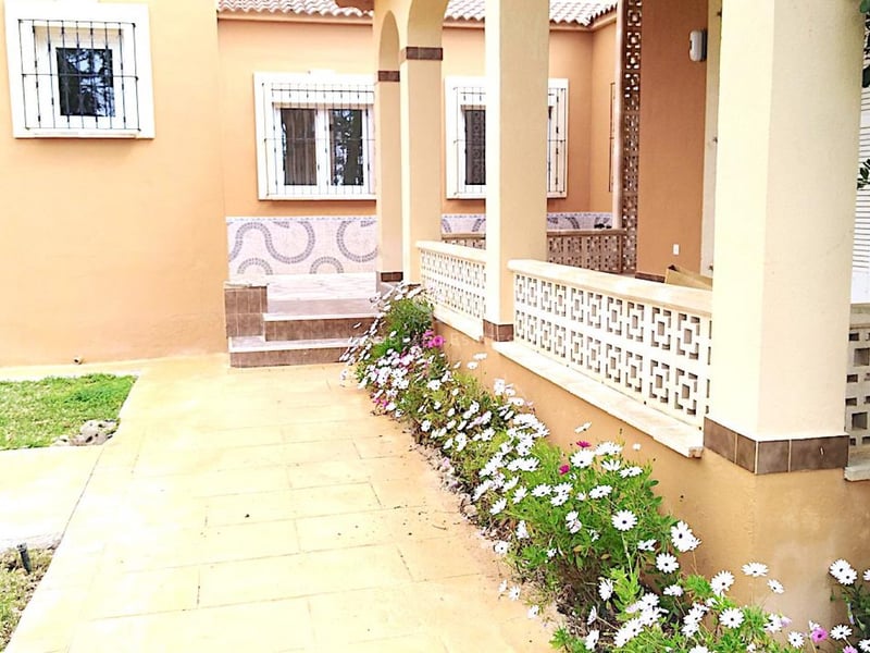 Property image 8