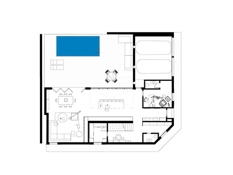 2D-Grundriss mit großer Terrasse, Pool, offenem Wohn- und Essbereich sowie Master-Suiten.